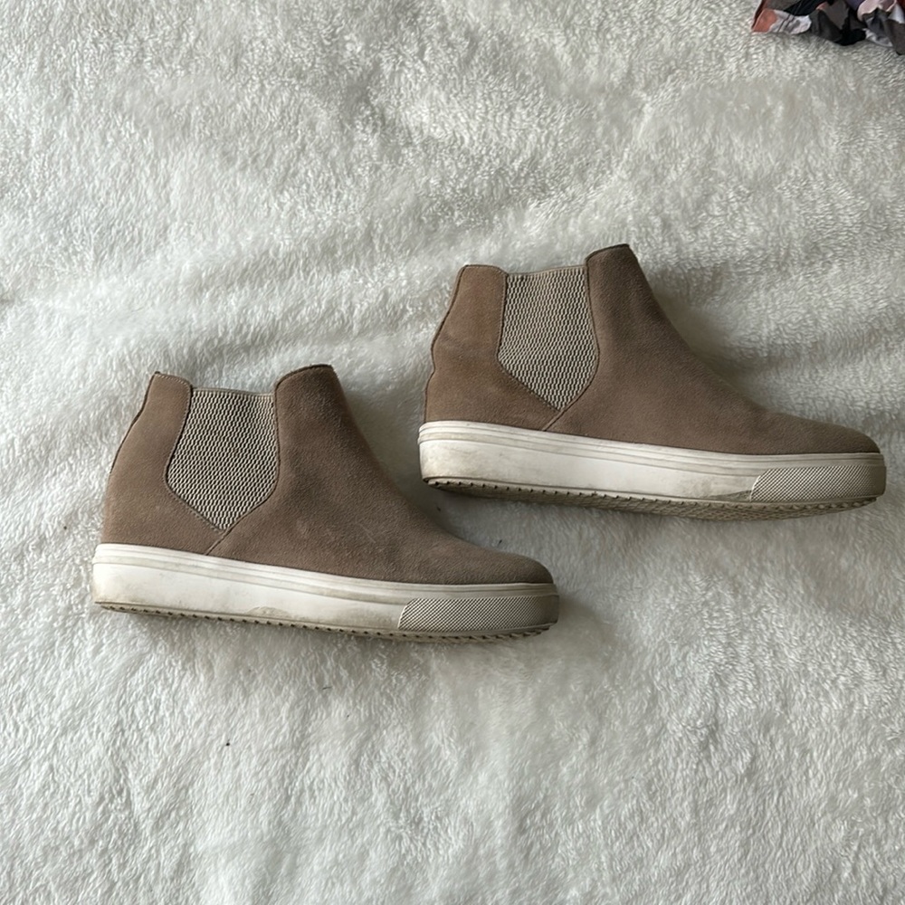 STEVE MADDEN shoe | leather bootie | size: 8 | lightly worn